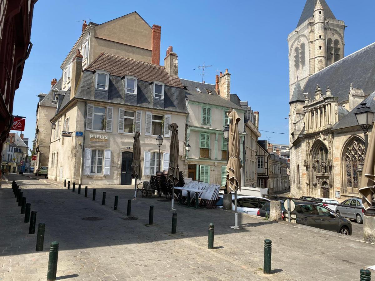 Beau Studio Centre Ville Et Proche Gare 부르주 외부 사진